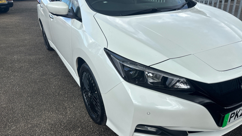 Nissan LEAF 110kW N-Connecta 39kWh 5dr Auto Electric Hatchback